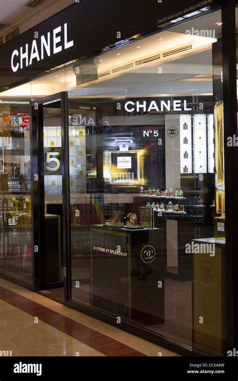 Boutique CHANEL suria klcc kuala lumpur .